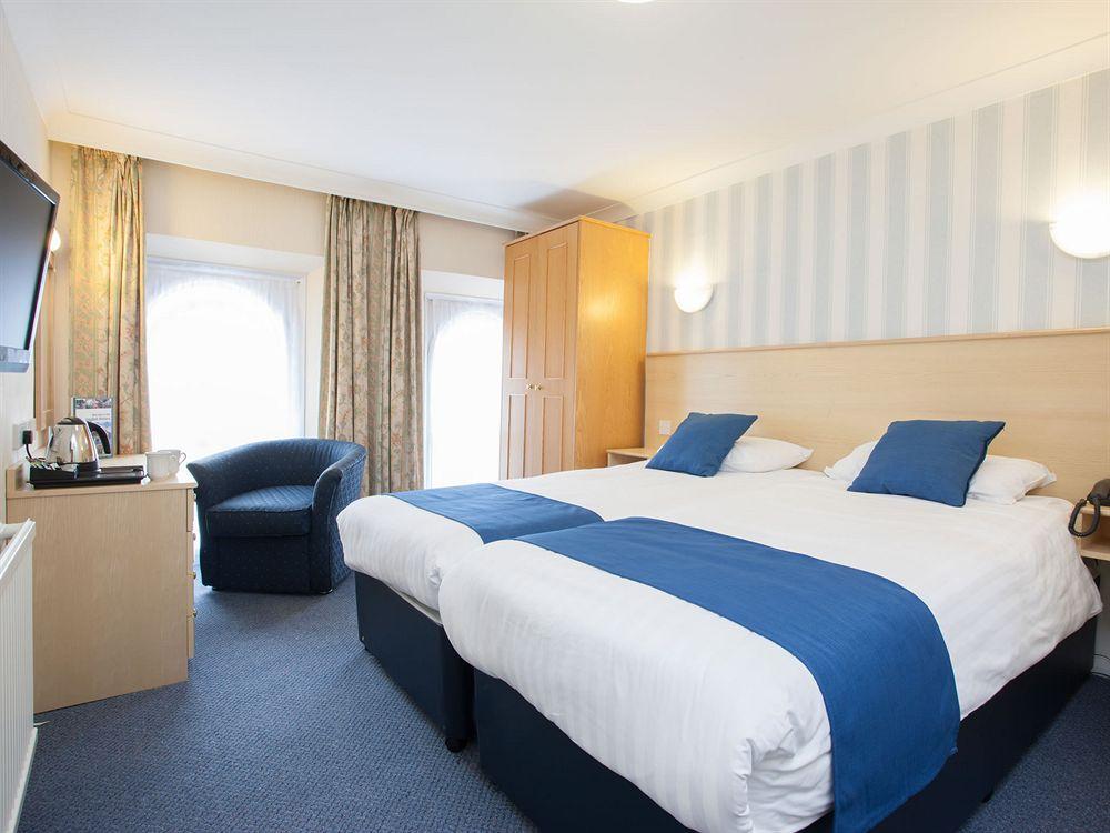 Tlh Derwent Hotel - Tlh Leisure, Entertainment And Spa Resort Torquay Bagian luar foto