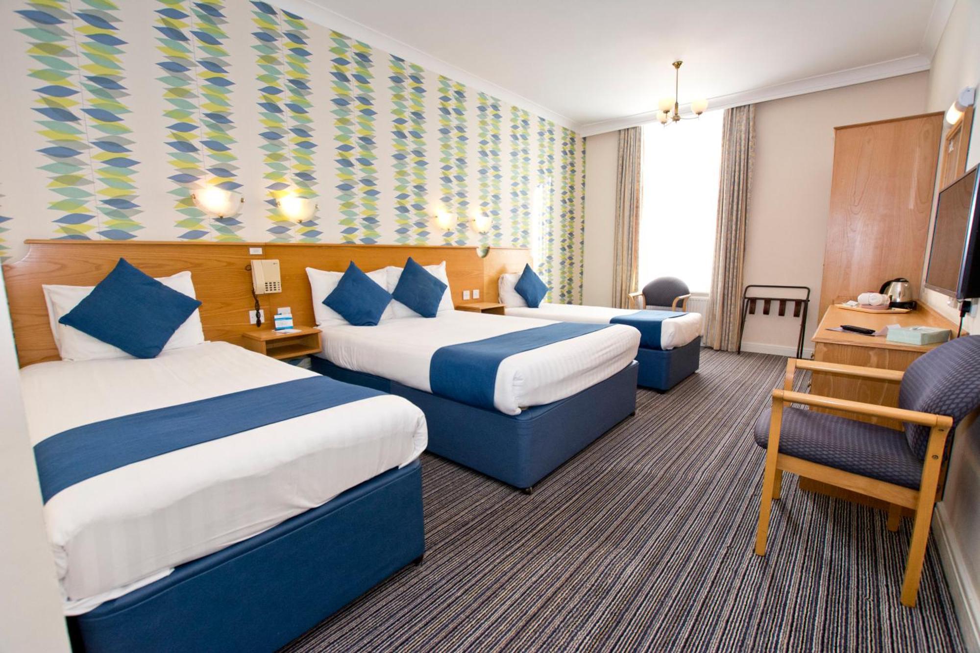 Tlh Derwent Hotel - Tlh Leisure, Entertainment And Spa Resort Torquay Bagian luar foto