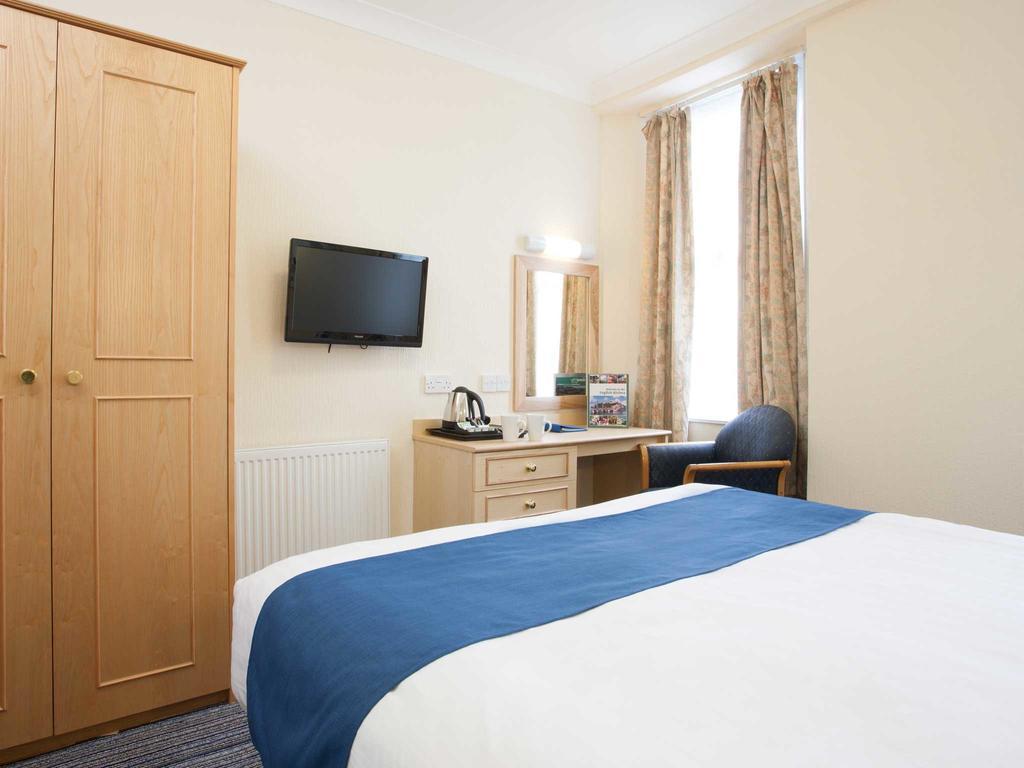 Tlh Derwent Hotel - Tlh Leisure, Entertainment And Spa Resort Torquay Bagian luar foto