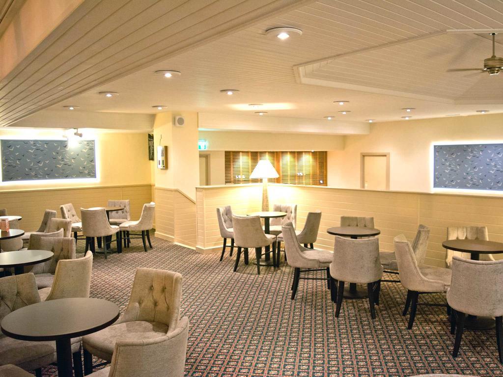 Tlh Derwent Hotel - Tlh Leisure, Entertainment And Spa Resort Torquay Bagian luar foto